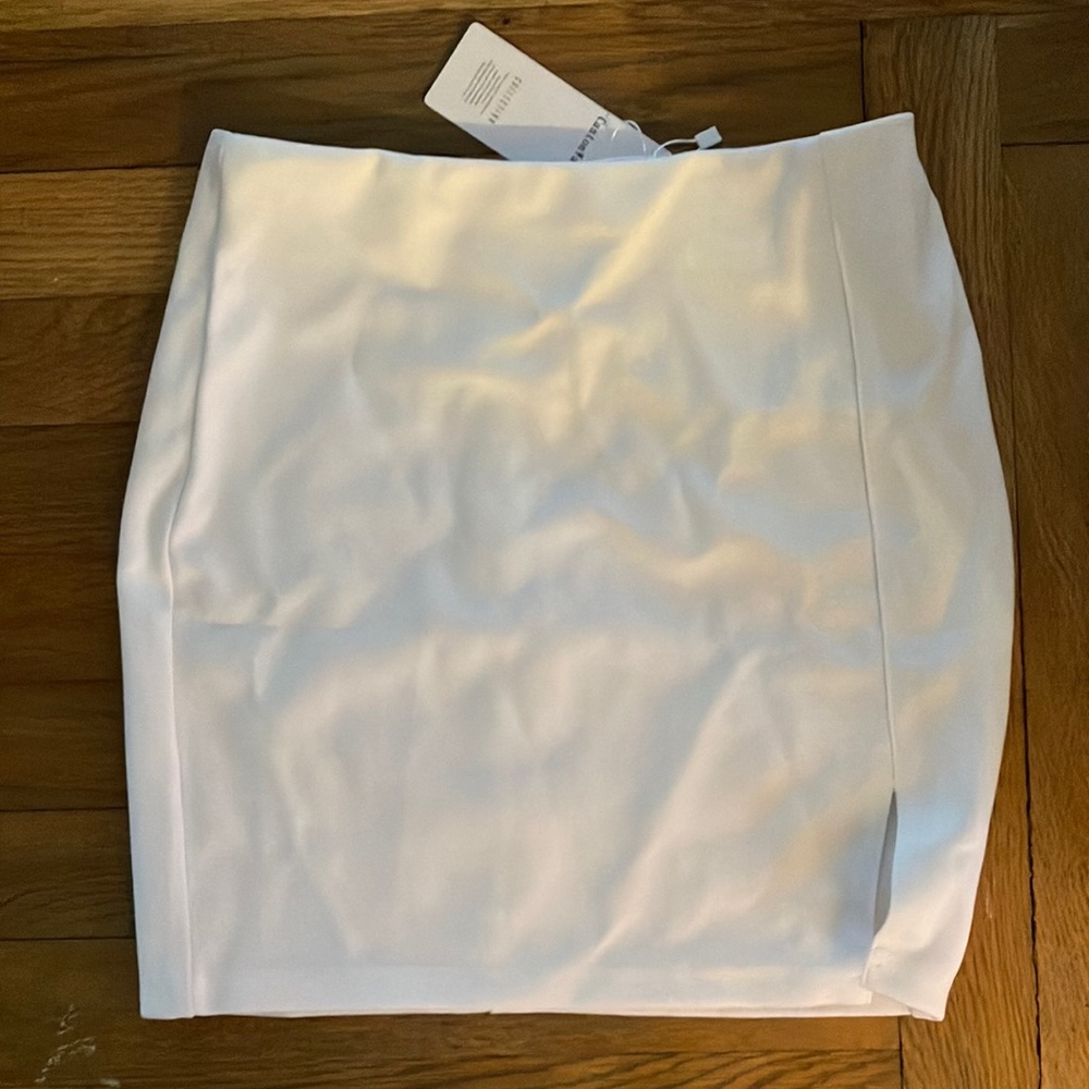 CIDER white thigh length pencil skirt